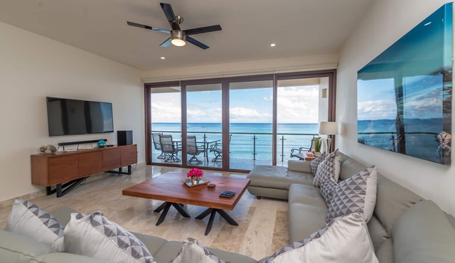 Luxury Penthouse Beachfront Condo with Private Rooftop