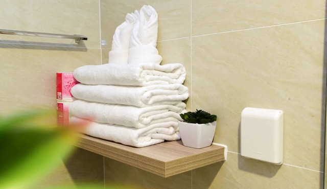 Luxury Studio for long-term stay, good price, free pool-gym-rooftop, netflix
