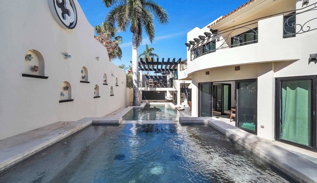 @ Marbella Lane – Premium Ocean View Villa & Pool