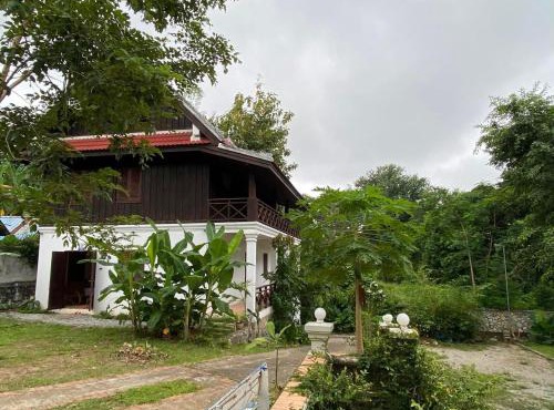 Mary Home Stay Riverside in Luangprabang