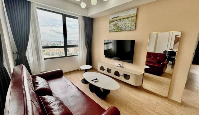 MasteriThaoDien 2BR T2 - Free Gym Pool Netflix