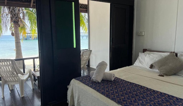 Maya Seaview Chalet, Coral Bay Perhentian Island
