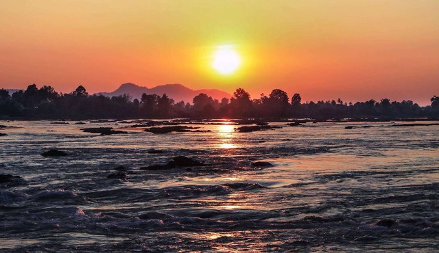 Melsweldon Laos Hotel