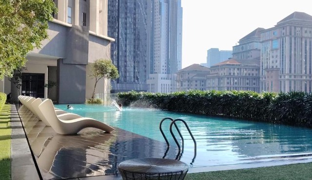 Mews Family service suite By KLCC
