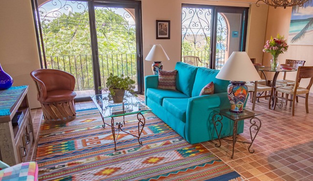 Mirador Loft - Casa Del Angel Feliz in Mexican Pueblo Magico!