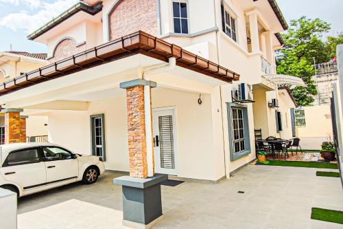 Modern 5-Bedroom House BBQ Event Wedding at Kajang by HCK