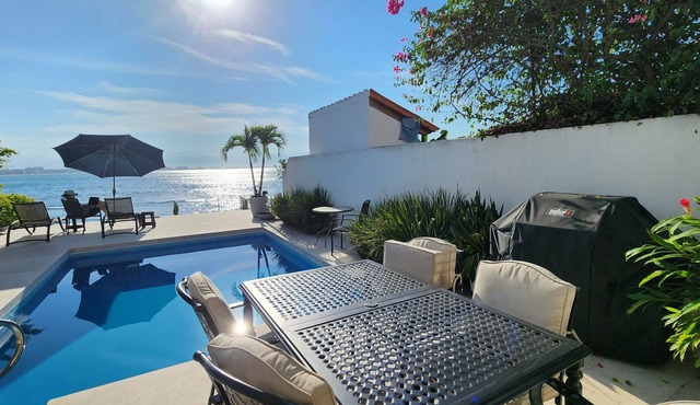 Modern Oceanfront Townhome w/Private Pool, Panoramic Views & Direct Beach Access