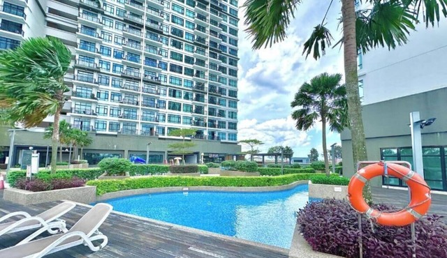 Molek Regency by Stayrene