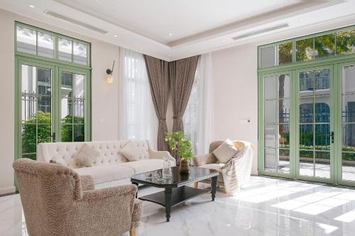 Momento Tropical Villa-Khem Beach Phu Quoc