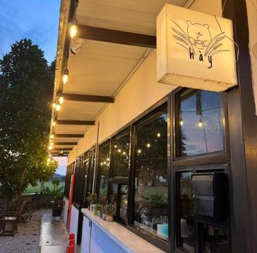 MostPopular! Hay Cafe TranquilFields - OnlyYou with Hay, Rentable For Event