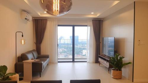 N2X12 - 2BR in Kosmo Tay Ho