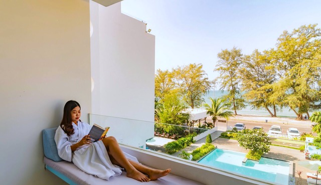 Naiya Sea Resort