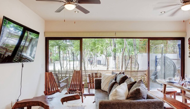 Nature-chic w/Private Zen Patio & 2 Cenotes Onsite