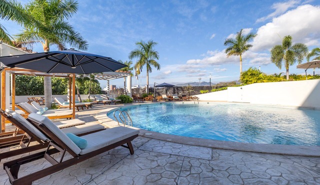 New 3 bed/2 bath Quadrant condo Bucerias in Bucerías