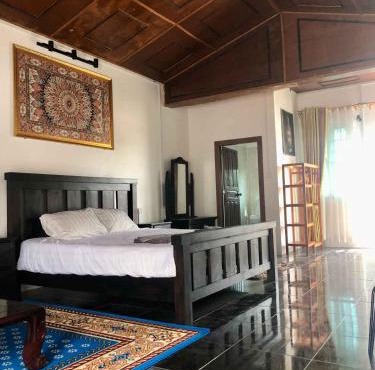 New Central Villa Garden Apart & swimming pool