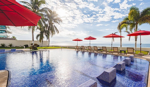 New Ocean Front PH Bucerias 2Bed/3Bath Barlovento