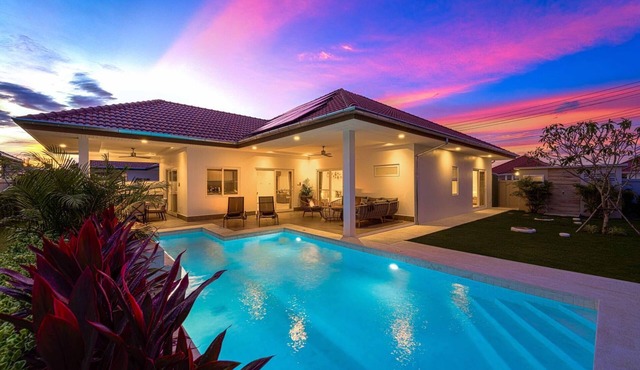 New Private Pool Villa with 3BR MV77