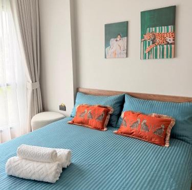 New Stylish Cozy One-bedroom Apartment in Bangtao, Phuket, Near EDC in Ban Thalat Choeng Thale