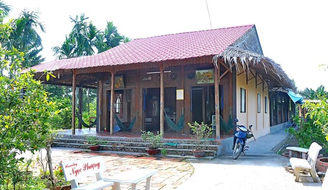 Ngoc Phuong Homestay