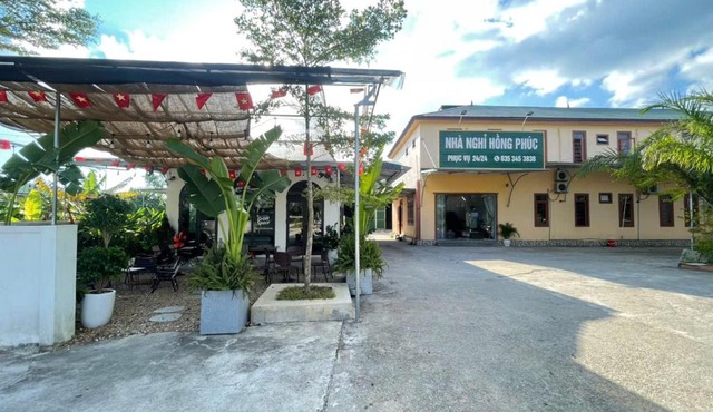 Nhà Nghỉ Hồng Phúc