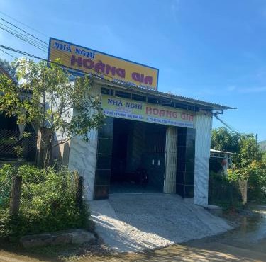 Nhà nghỉ Hoàng Gia