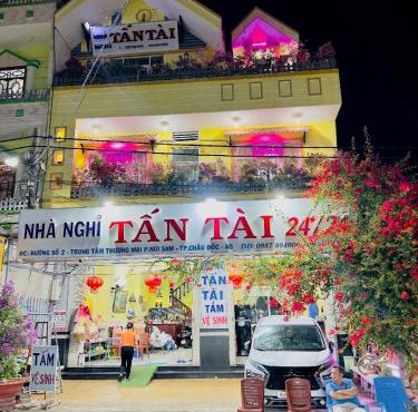 Nhà Nghỉ Tấn Tài - Gần Miếu Bà Chúa Xứ Núi Sam
