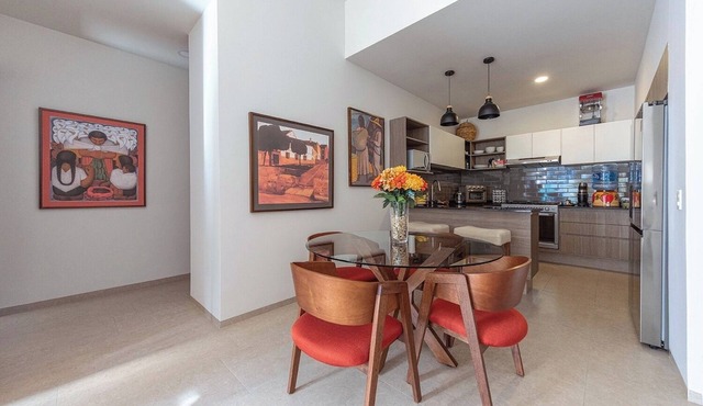 Nice apartment, centrally located, only 10 min from the beach.