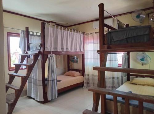 Ning Ning hostel Dondet