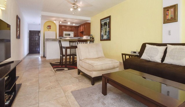 Ocean View 1 Bdrm, Unbelievable Rates! 7116