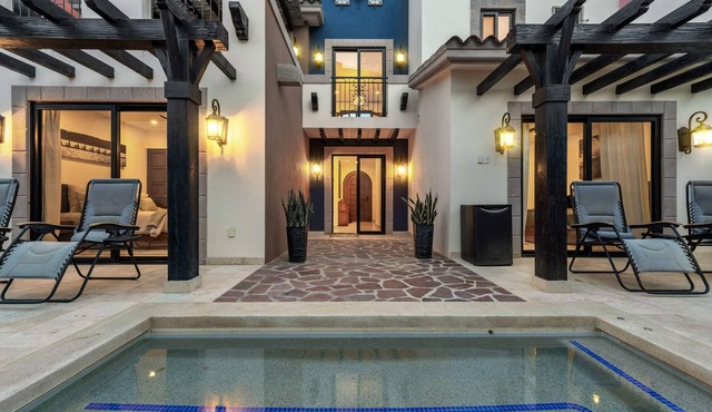 Ocean view private villa with pool and activities