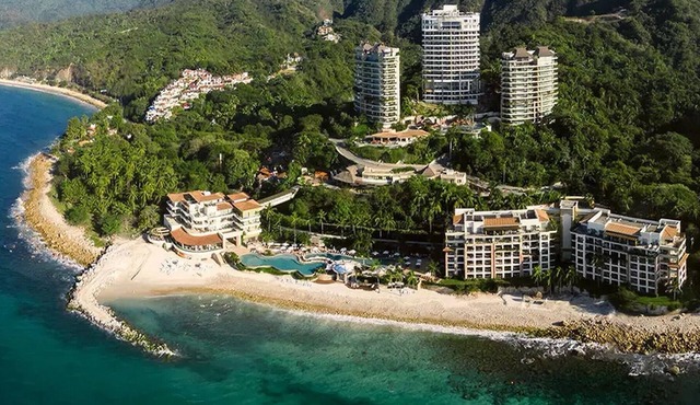 Oceanfront 3BR Prime PH 5 Star Garza Blanca Resort Christmas Dec20-27 &. ore! in Puerto Vallarta