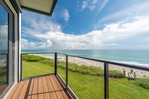 Oceanfront 4-bed Designer Villa with private pool in Melbourne Beach