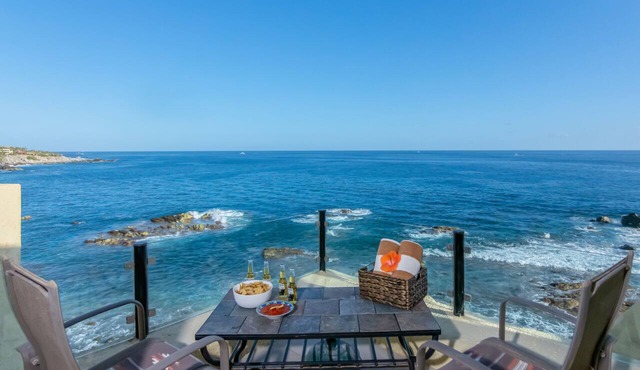 OCEANFRONT, REMODELED, AMAZING LOCATION!