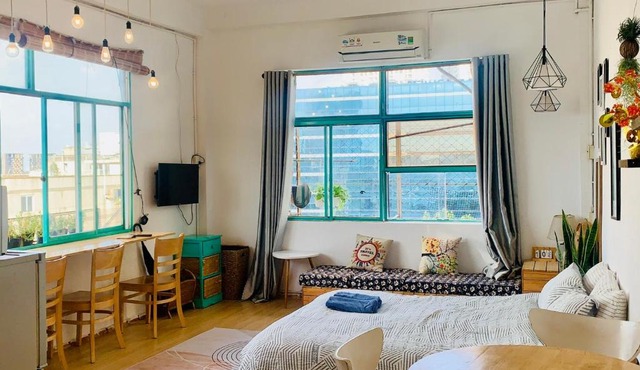Old Saigon Apartment