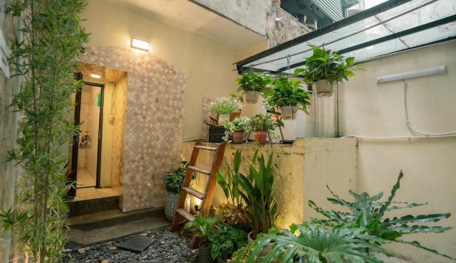 Opera House Lucy Homee Hanoi Elegance Garden Villa Homestay, French Quarter