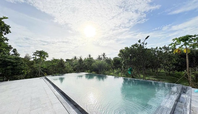 Orchard Fruit Farm Bungalow