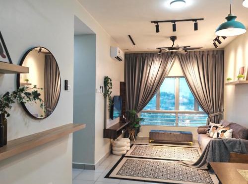 Ostia New Designer Spacious 4 BR w Netflix & Wifi