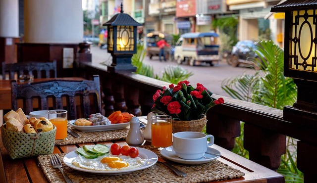Pakse Hotel & Restaurant