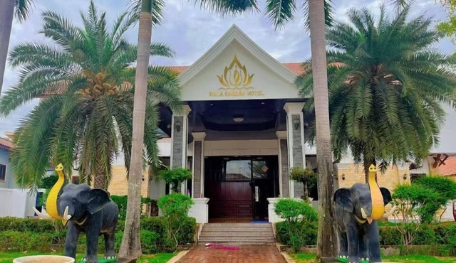 PALA Garden Hotel