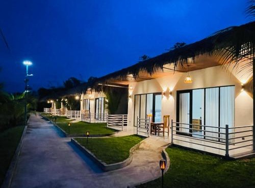 PalmTown Boutique & Suites