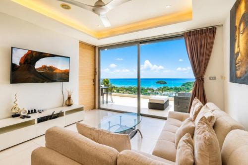 Panoramic Ocean View 2BR Private Jacuzzi C318 in Phuket