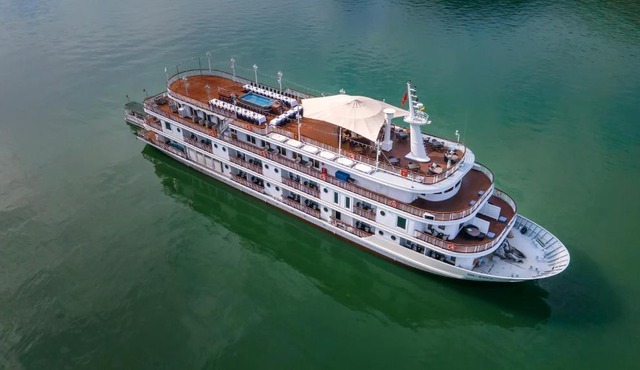 Paradise Elegance Cruise Halong