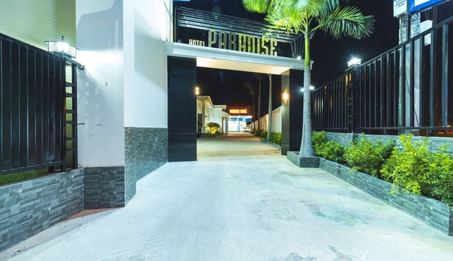 Paradise Hotel