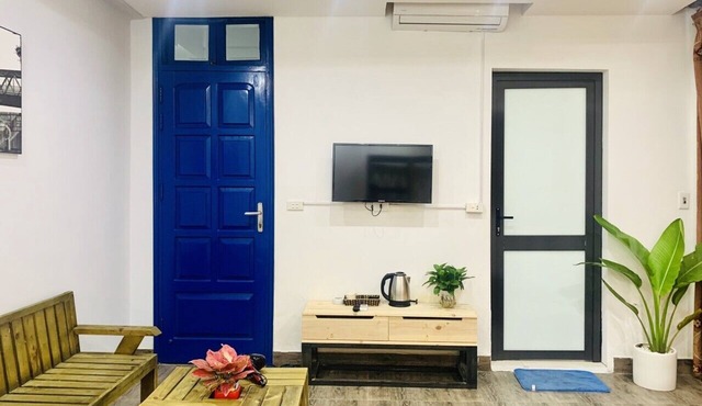 Patio/central Hanoi house/3mins walking to Hoan Kiem Lake-Sunny homestay