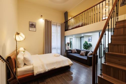 Peaceful and Luxury Stay in Hanoi Old Quarter & Opera House