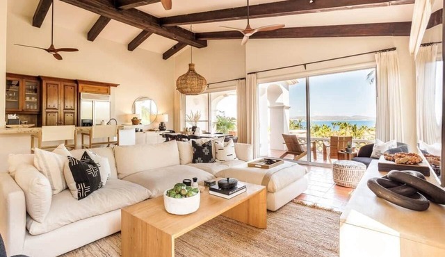 Peaceful Palmilla Ocean View Oasis Steps to Beach