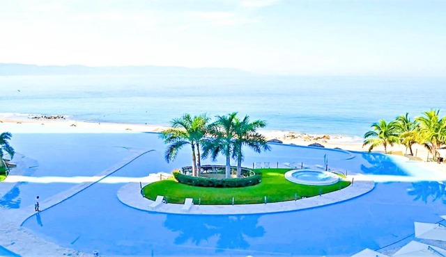 Península T3 1A Luxurious Ocean View Getaway by Kivoya