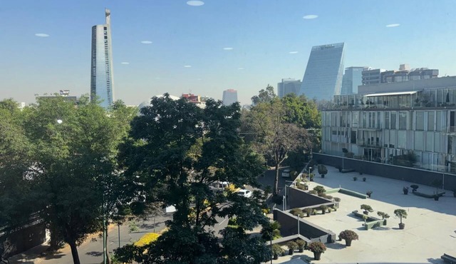Perfect and safe 4-bedroom corporate apartment in vibrant Ciudad de México