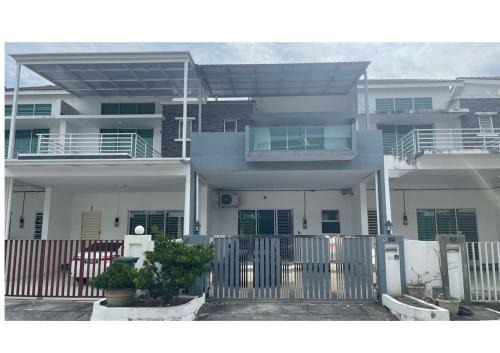 Permai Homestay King