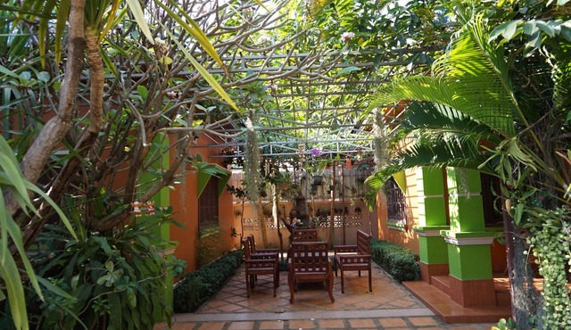 Phetphaylin Hotel